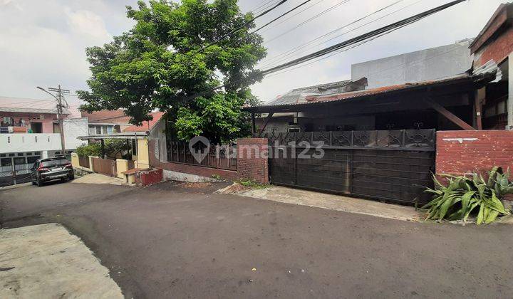 Rumah Lama Hitung Tanah Dalam Kompleks Elite Dekat Kemang Cipete 1