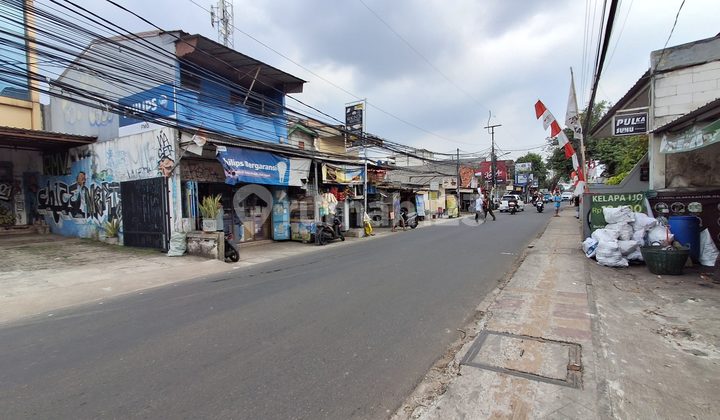 Ready-to-Live Shop House on Busy Main Road Near Bintaro RC Veteran Quick Sale 2