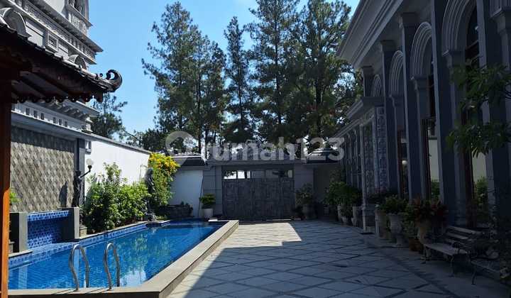 Rumah Mewah Di Kluster Elit Sentul City