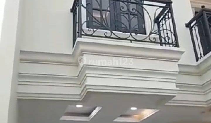 Rumah Mewah 2 Lantai Dan Asri Di Tanah Barui Depok 1