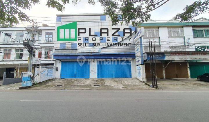 Disewakan Ruko 2 Lantai di Jalan Veteran Selatan 1