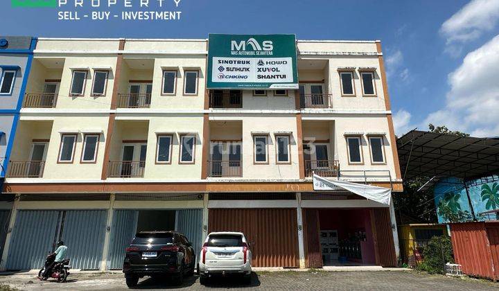 Disewakan Ruko 3 Lantai di Jalan Perintis Kemerdekaan 1