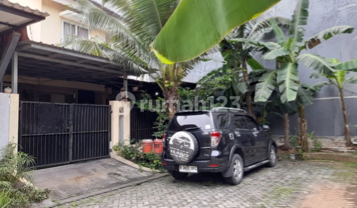 Dijual Rumah 2 Lantai Rumah SHM Bagus