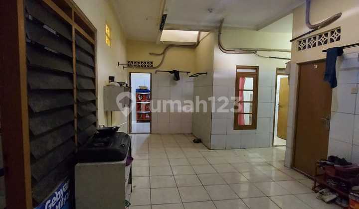 Rumah Kos Cempedak Semarang  9