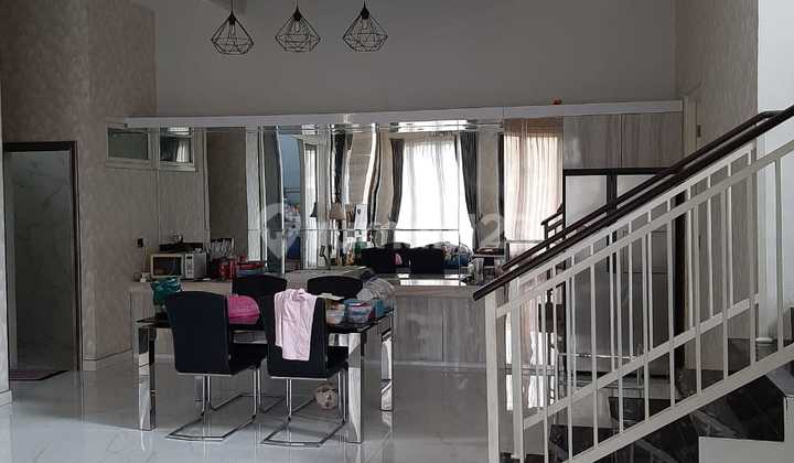 Cheap Sun Beach House Surabaya New Cluster Full Furnish Luxury With Fish Pond 2