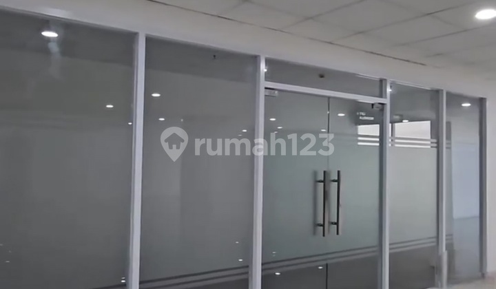 Gedung Kantor Strategis Pusat Kota Surabaya Praxis By Intiland Gedung Kantor Strategis Pusat Kota Surabaya Praxis By Intiland