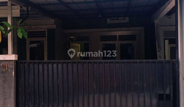 Rumah di Taman Royal Cluster Pinus,siap Huni, Carport Full Canopy 1