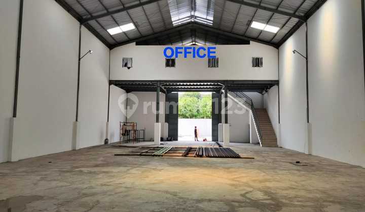 2 Tandem Warehouse Units on Jl. Kapuk Raya, West Jakarta, 525 M New SHM 2 Tandem Warehouse Units on Jl. Kapuk Raya, West Jakarta, 525 M New SHM