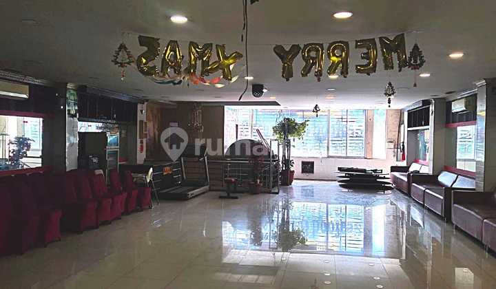 Tandem Ruko on Jl. Pangeran Tb. Angke, West Jakarta 900 M Good HGB 2