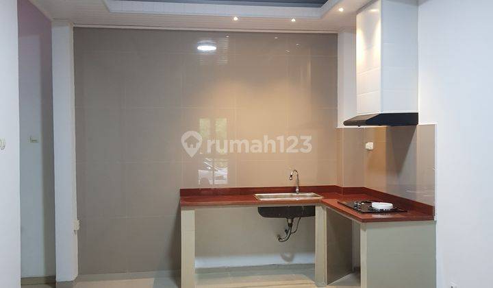 Rumah Baru Renovasi Di The Gardens 2