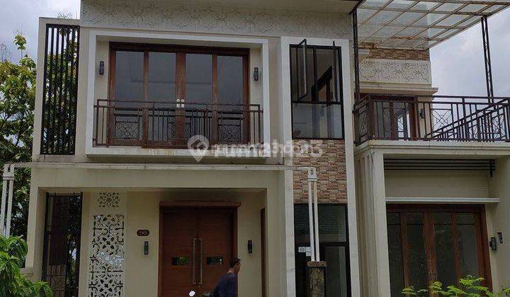 Dijual Rumah View Gunung di Sentul City 2