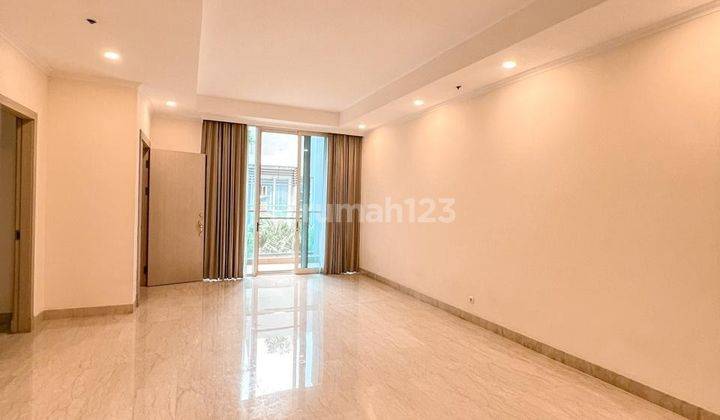 Apartemen Sudirman Residence Penthouse Camelia 1