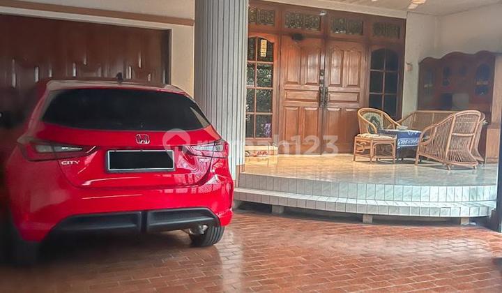 Rumah Tomang Utara Raya