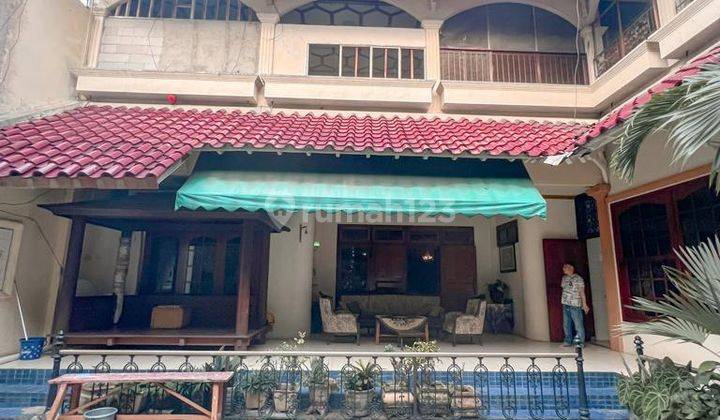 Rumah Tomang Utara Raya