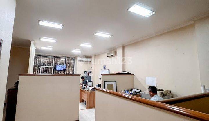 Ruko Hook Jl. Mandala Raya Gelong Baru, Tomang 6