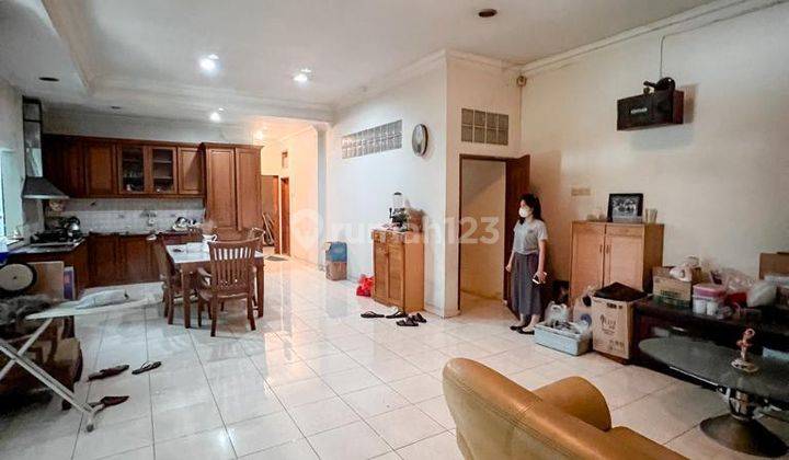 Ruko Hook Jl. Mandala Raya Gelong Baru, Tomang 9