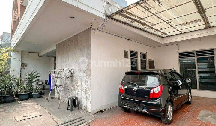 Rumah di Jl Turi Tomang Siap Huni, Jakarta Barat 2