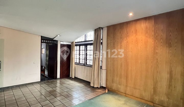 Disewakan Rumah Taman Kedoya Baru 2