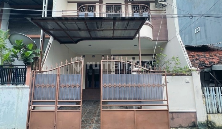 For Sale House on Jl. Jeruk Manis, Duri Kepa 1