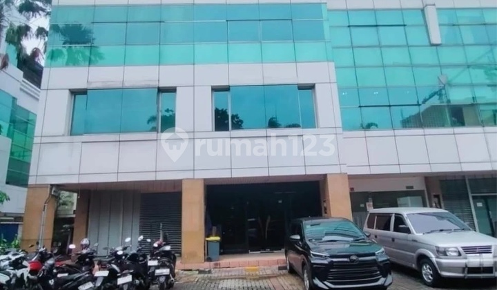 For Sale: Puri Niaga III Shop House in Kembangan, Corner Lot Facing Toll Road