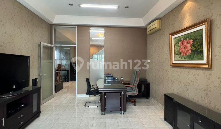 For Rent: Intercon Megah Adjacent Shophouses, Prime Flood-Free Location.