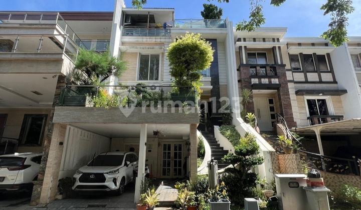 Dijual Rumah Golf Lake Boulevard Ada Swimming Pool Dijual Rumah Golf Lake Boulevard Ada Swimming Pool