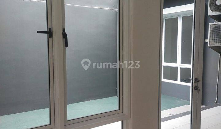 Dijual Rumah Full Renovasi di Cluster Tengah Kota Wisata Cibubur. 2