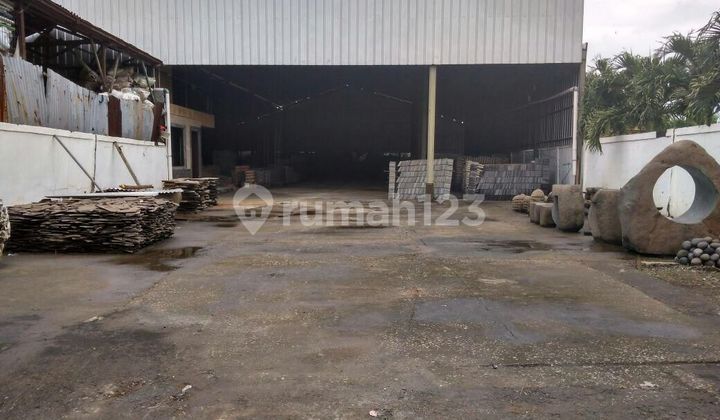 Ri. Dijual cepat Gudang Cileungsi Oinggir Jalan Siap Pakai