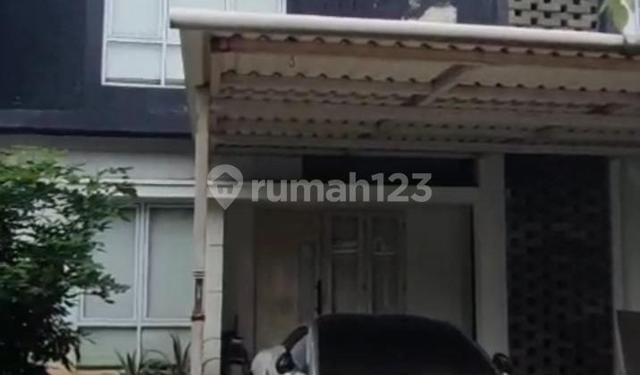 Lot. For Quick Sale 2-story House in Legenda Wisata, Ready to Occupy Lot. For Quick Sale 2-story House in Legenda Wisata, Ready to Occupy