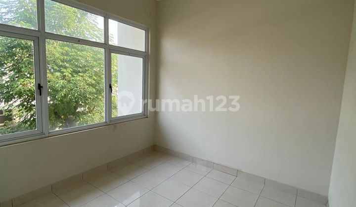 Dijual rumah 2 lantai minimalis Kota wisata cibubur 2