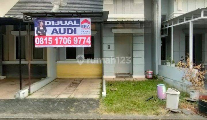 Rumah di Kota wisata SHM harga 1m an Siap Huni  1