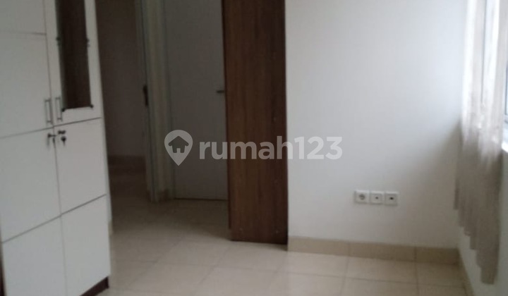 For Quick Sale: Ready-to-Occupy House in Legenda Wisata 2