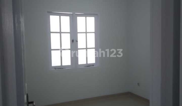 Dijual Cepat Rumah Kota Wisata Siap Huni  2