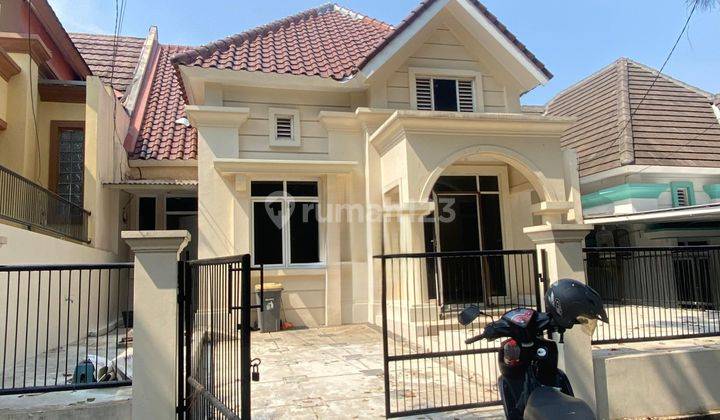 Disewkan Rumah Baru Renovasi Bukit Golf Riverside Gunung Putro 1