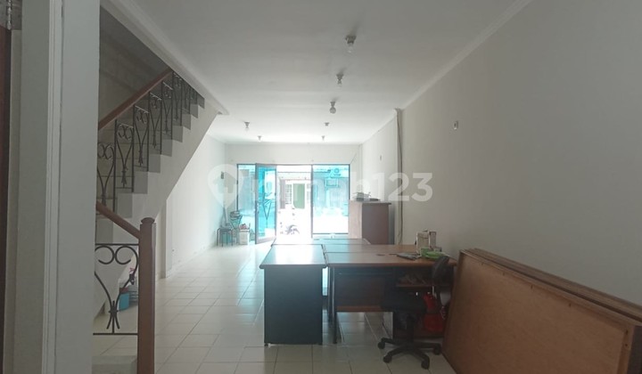 Ln. For Sale Quick 2-story Shop House in Sipa Tourist City Ready to Use