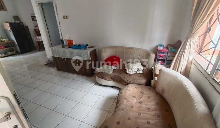 Dijual Cepat Rumah Legenda Wisata Depan Taman Harga Investor 2