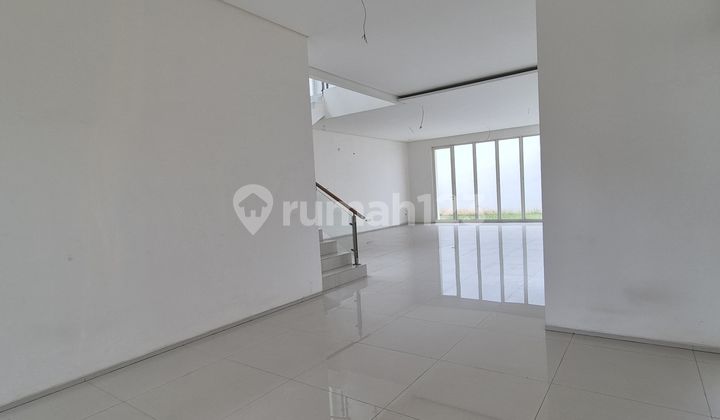 Dijual Cepat Rumah Mewah Kota Wisata Siap huni 2 lantai Rapih  2