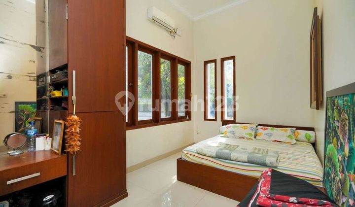 For Sale. Quick Sale. Cibubur Country Cikeas House. Ready to Occupied. 2 Floors. Hook. 2