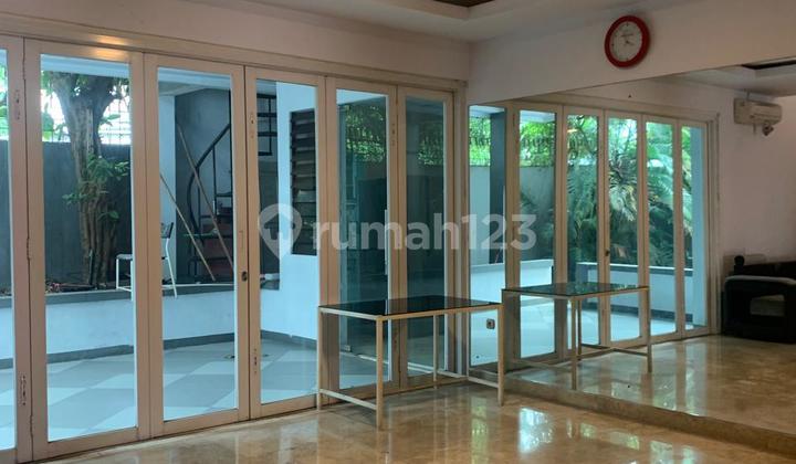 La. Fijual Cepat Rumah Bagus Legenda WIsata Cibubur Siap huni