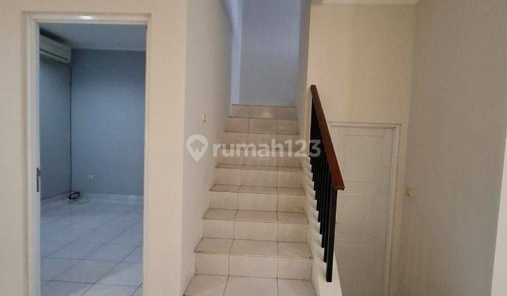 Dijual Rumah Kota Wisata Boulevard Rapi Bagus 2 Lantai 2