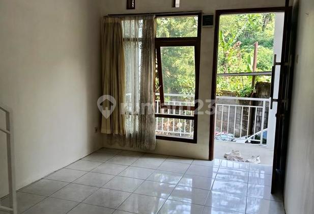 Large Ready-to-Live House in Jatihandap 2