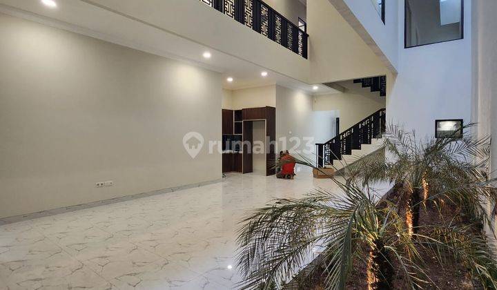 Rumah Mewah Brand New Siap Huni Harga Nego Bebas Banjir