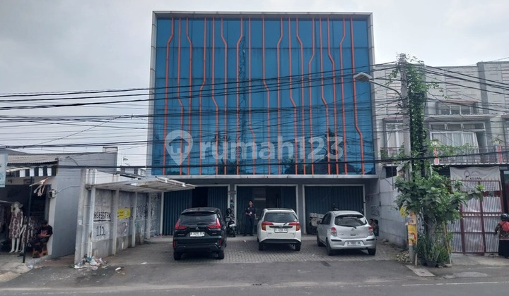 Murah! Dilelang Ruko Bagus Kondisi Kosong Di Jln Kh Solikhin 1