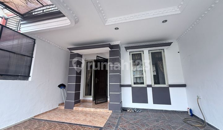 Rumah Bebas Banjir Dijual di Cluster Taman Puspa Harapan Indah Bekasi 2