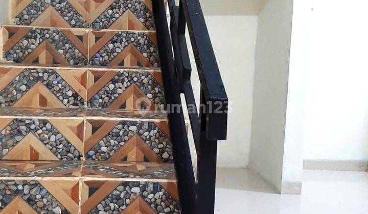 Rumah 2 Lantai Bagus Dan Siap Huni Di Jagakarsa, Jakarta Selatan 12