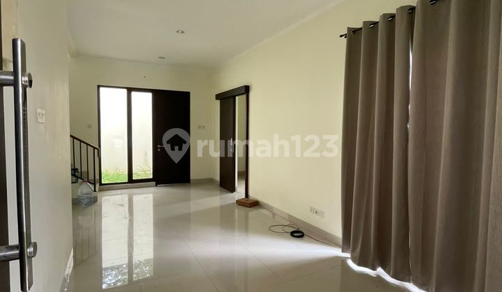 Dijual Rumah Hoek Bagus di Cluster Arana Harapan Indah Bekasi