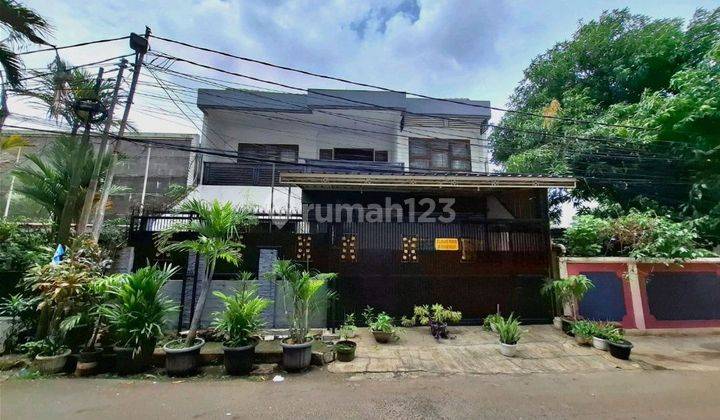 Dijual Murah Rumah di Komplek Exclusive Tebet Jakarta Selatan 1