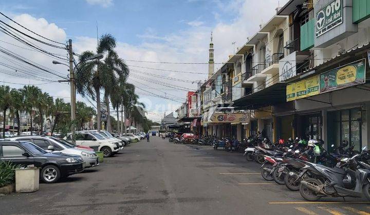 Dijual Ruko Lokasi Strategis di Bulevar Hijau Harapan Indah  2