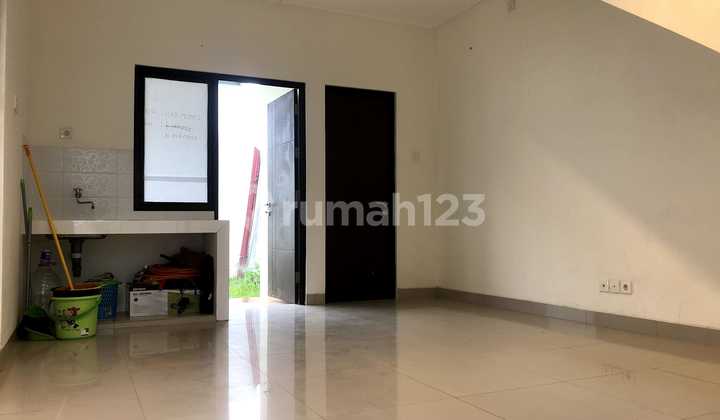 Affordable House For Sale In Greenara Harapan Indah Bekasi 2