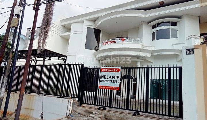 Rumah 2 Lantai, Bagus Dan Terawat di Jl. Margorejo Indah 1